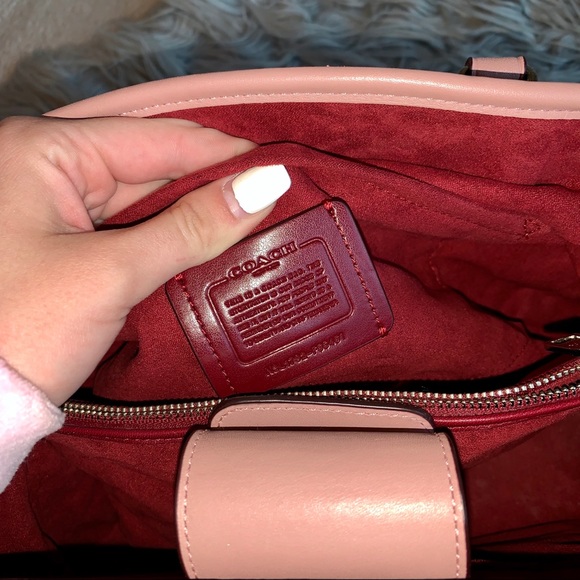 Coach Handbag - Picture 4 of 8